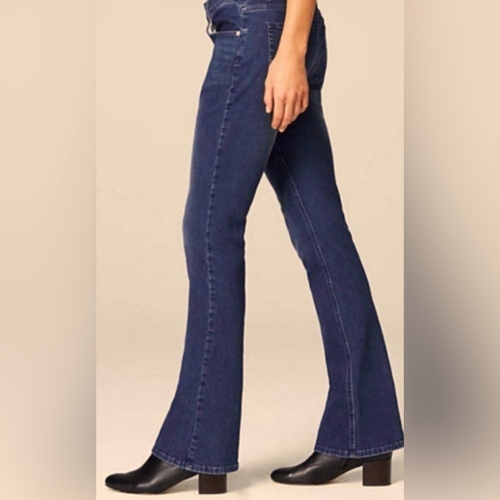 J Jill Bootcut Jeans size 6 Stretch